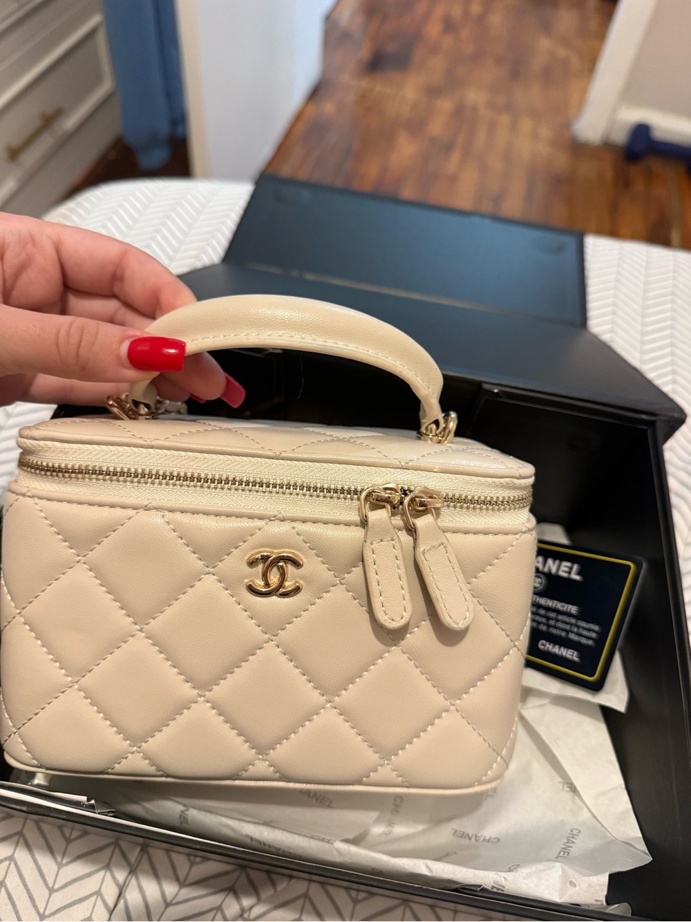 Quilted Vanity Top-Handle Bag in Cream
